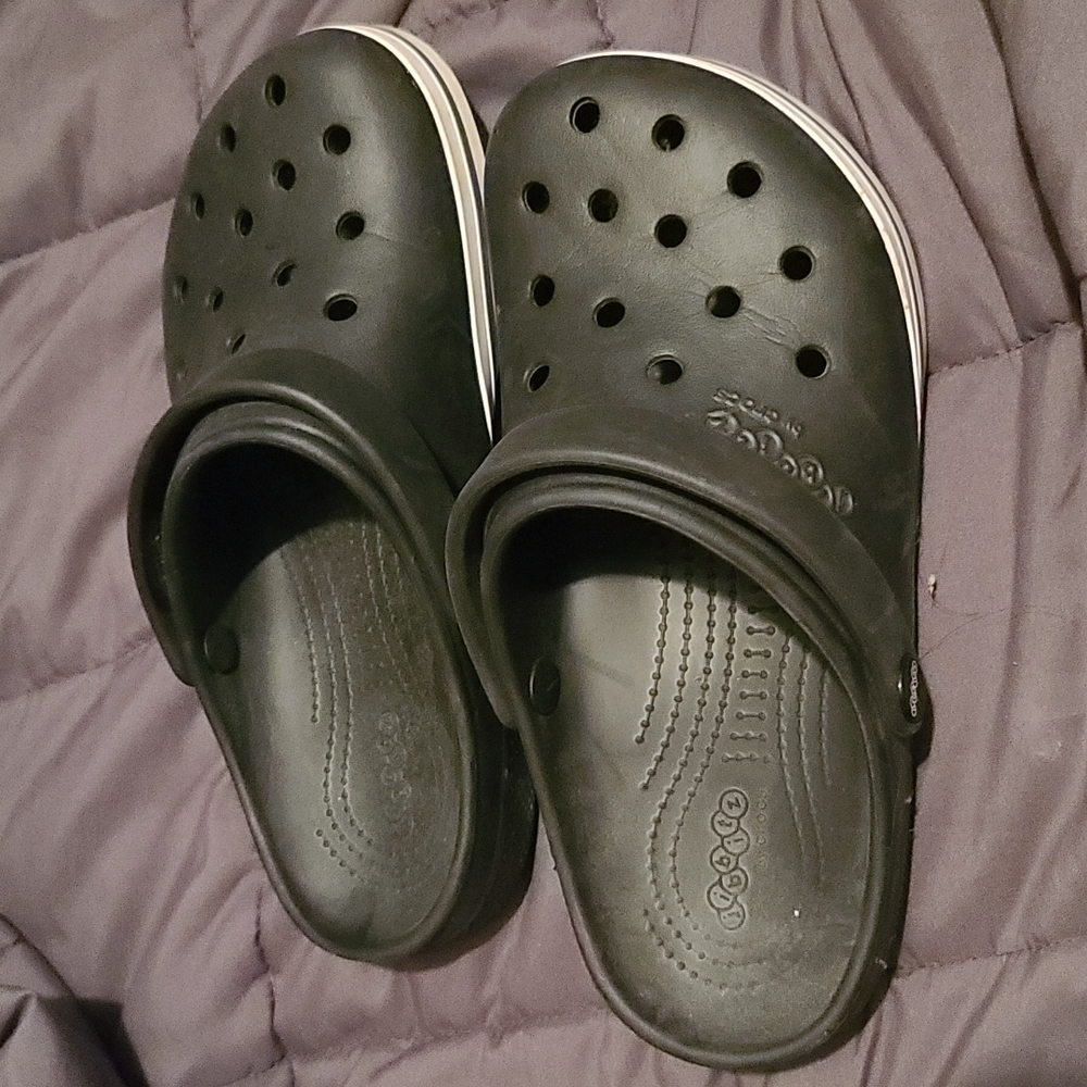 Women crocs